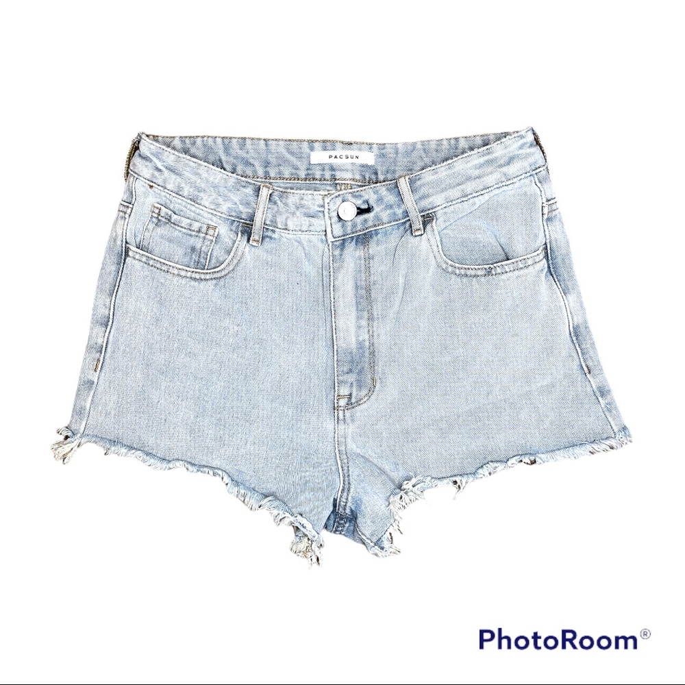 (SOLD) PacSun Women’s Light Blue Wash High-Rise Festival Jean Shorts